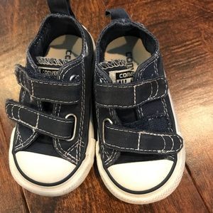 Size 4 Toddler, Navy converse